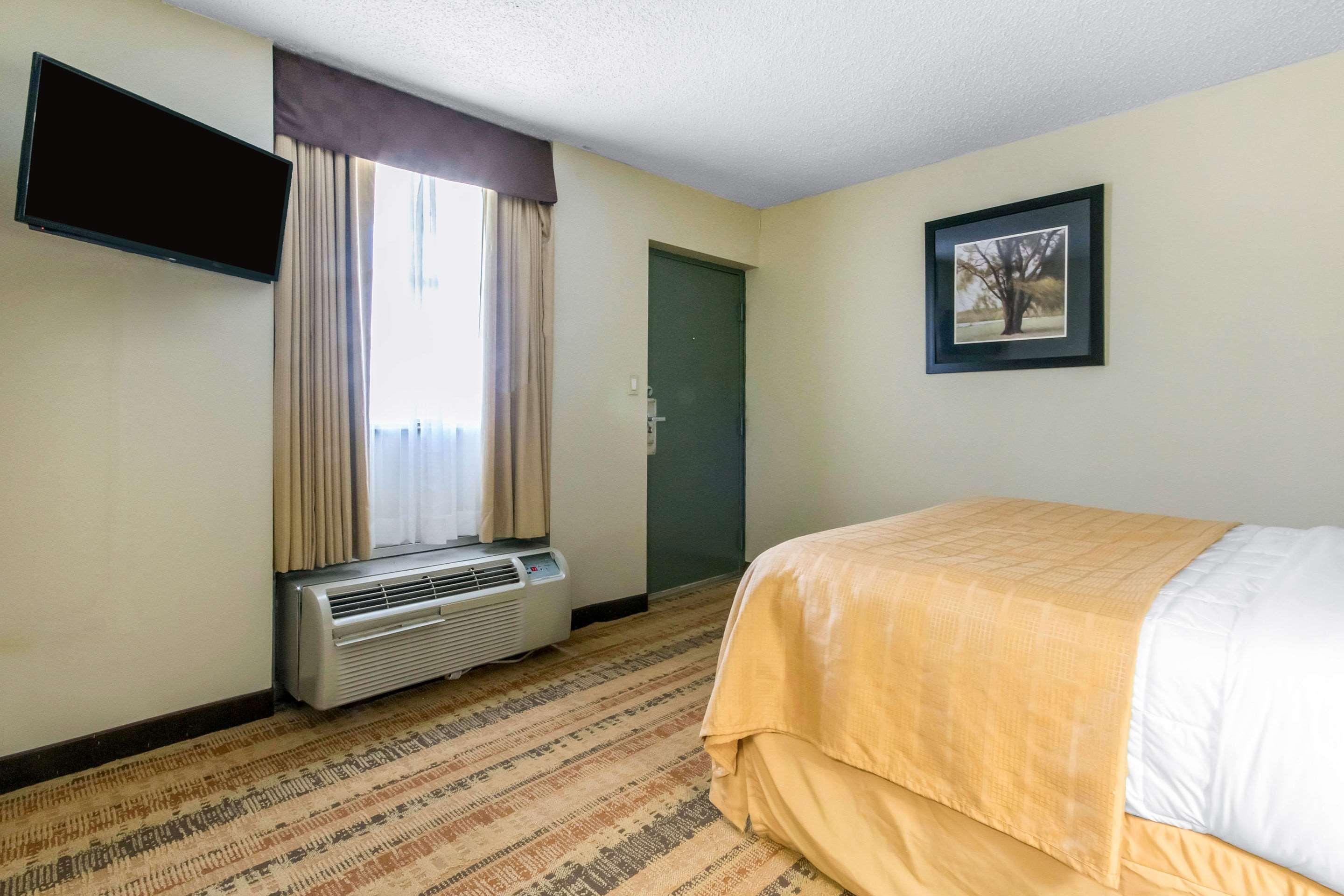 Quality Inn & Suites Horse Cave Ngoại thất bức ảnh