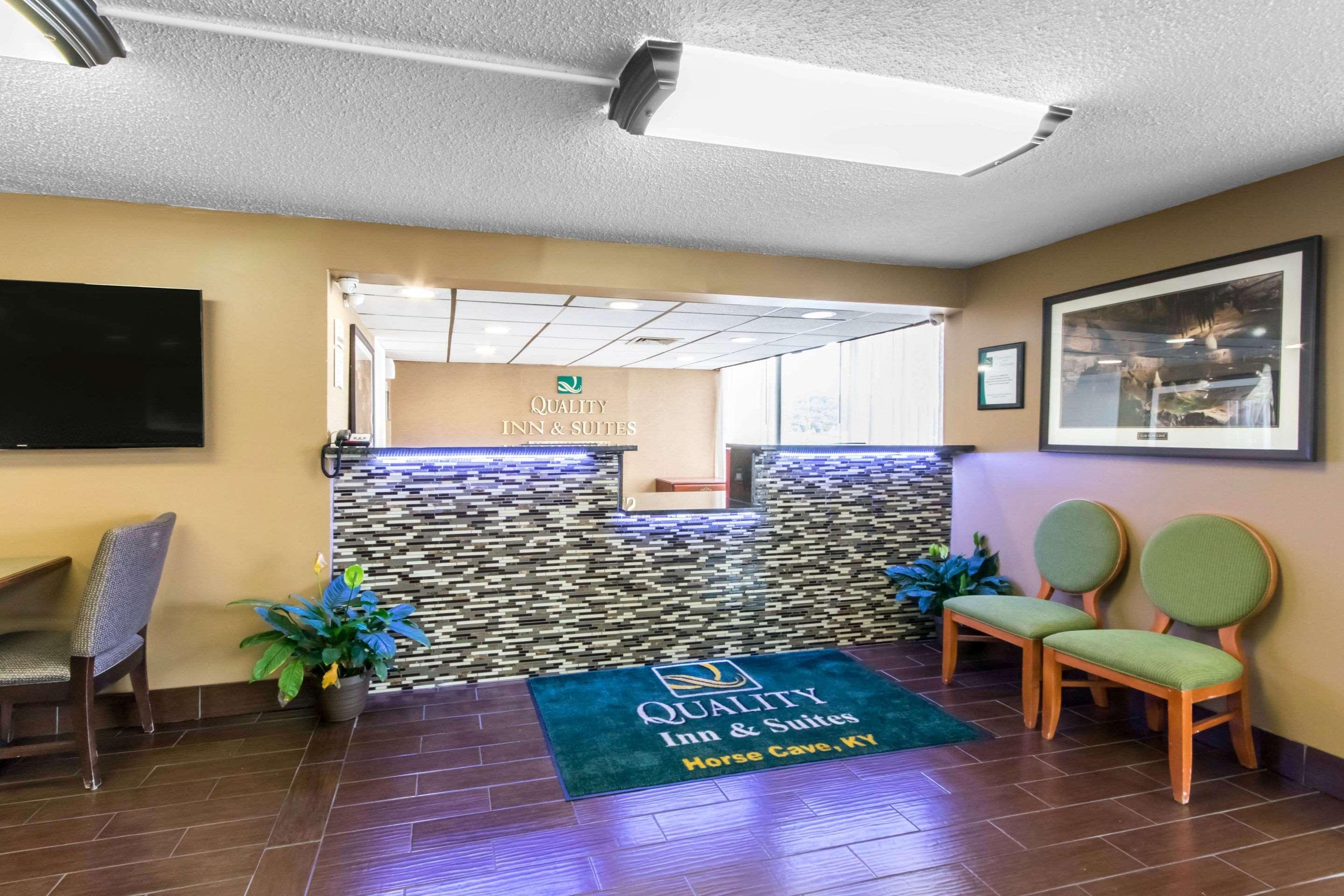 Quality Inn & Suites Horse Cave Ngoại thất bức ảnh