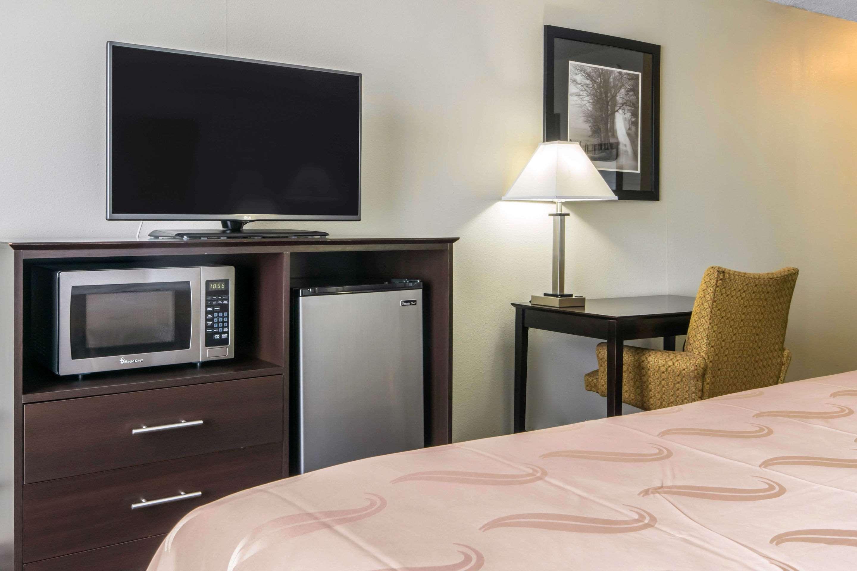 Quality Inn & Suites Horse Cave Ngoại thất bức ảnh