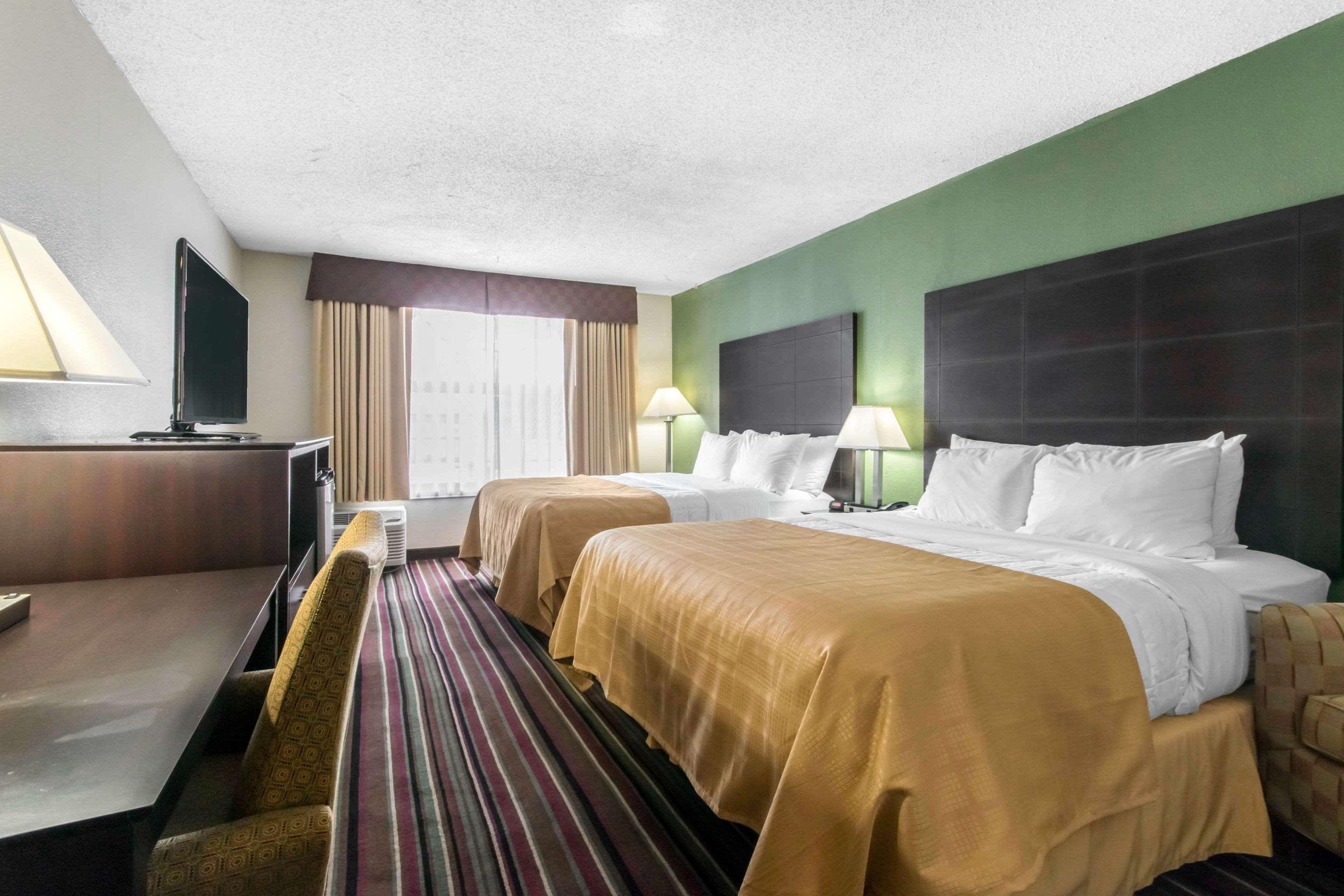 Quality Inn & Suites Horse Cave Ngoại thất bức ảnh