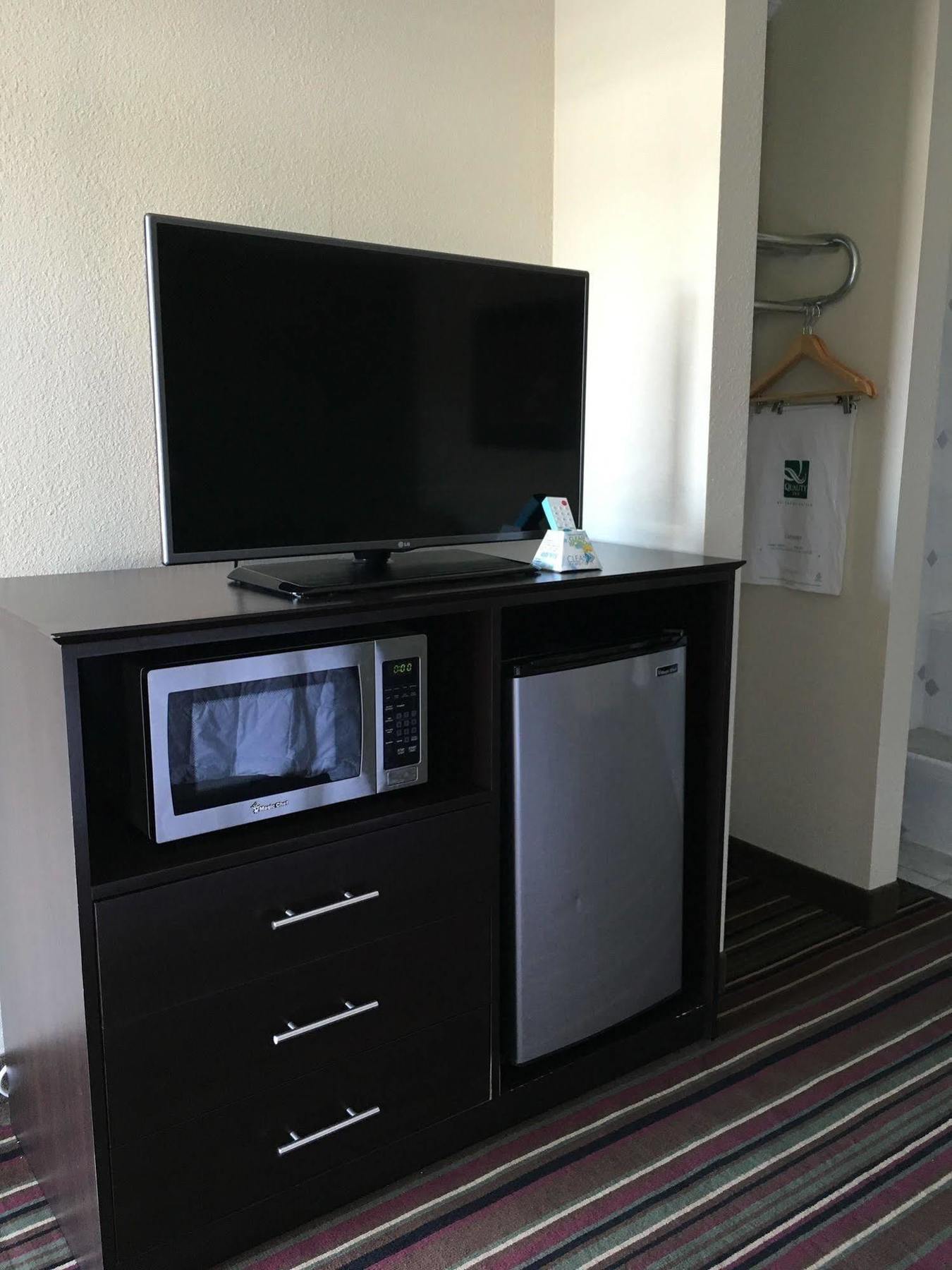 Quality Inn & Suites Horse Cave Ngoại thất bức ảnh